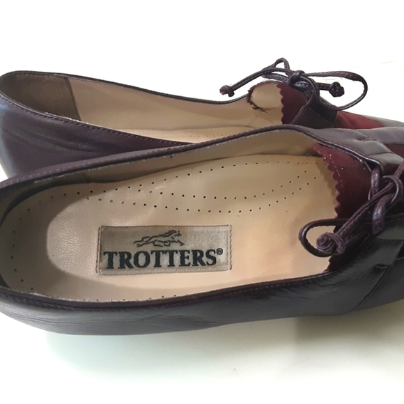 TROTTERS Amy Wine Leather | Suede Bow Tie Loafers Sz 8.5 - Picture 6 of 7